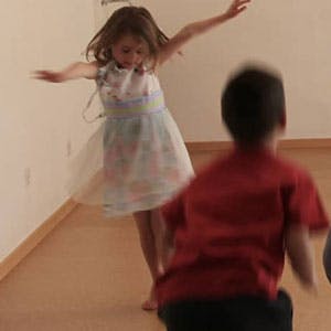 Tanz, Bewegung & Entspannung für Kinder von  7 bis 11 Jahren